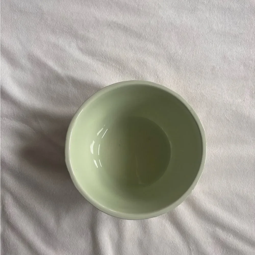 Textured Ceramic Planter / Bowl - White